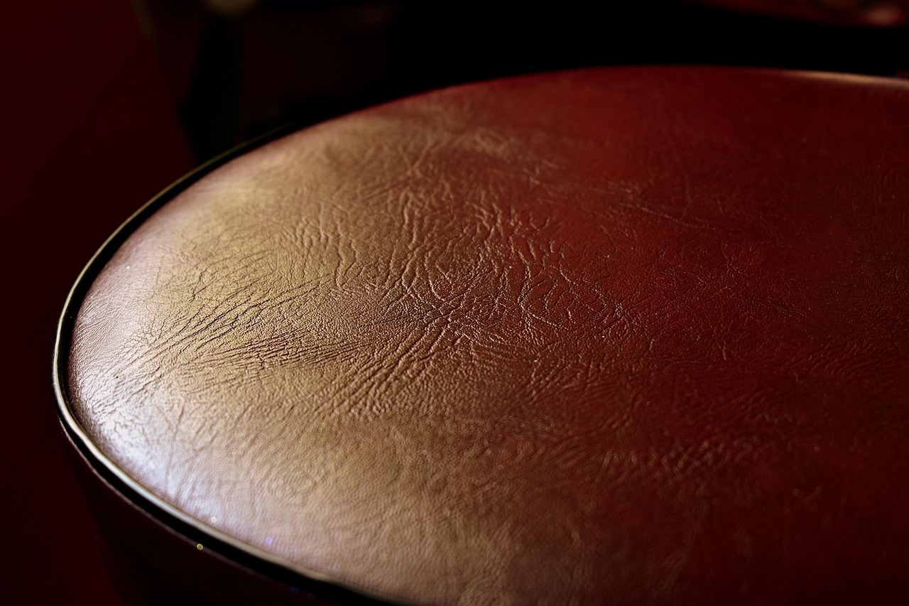 Conditioning leather with a cloth